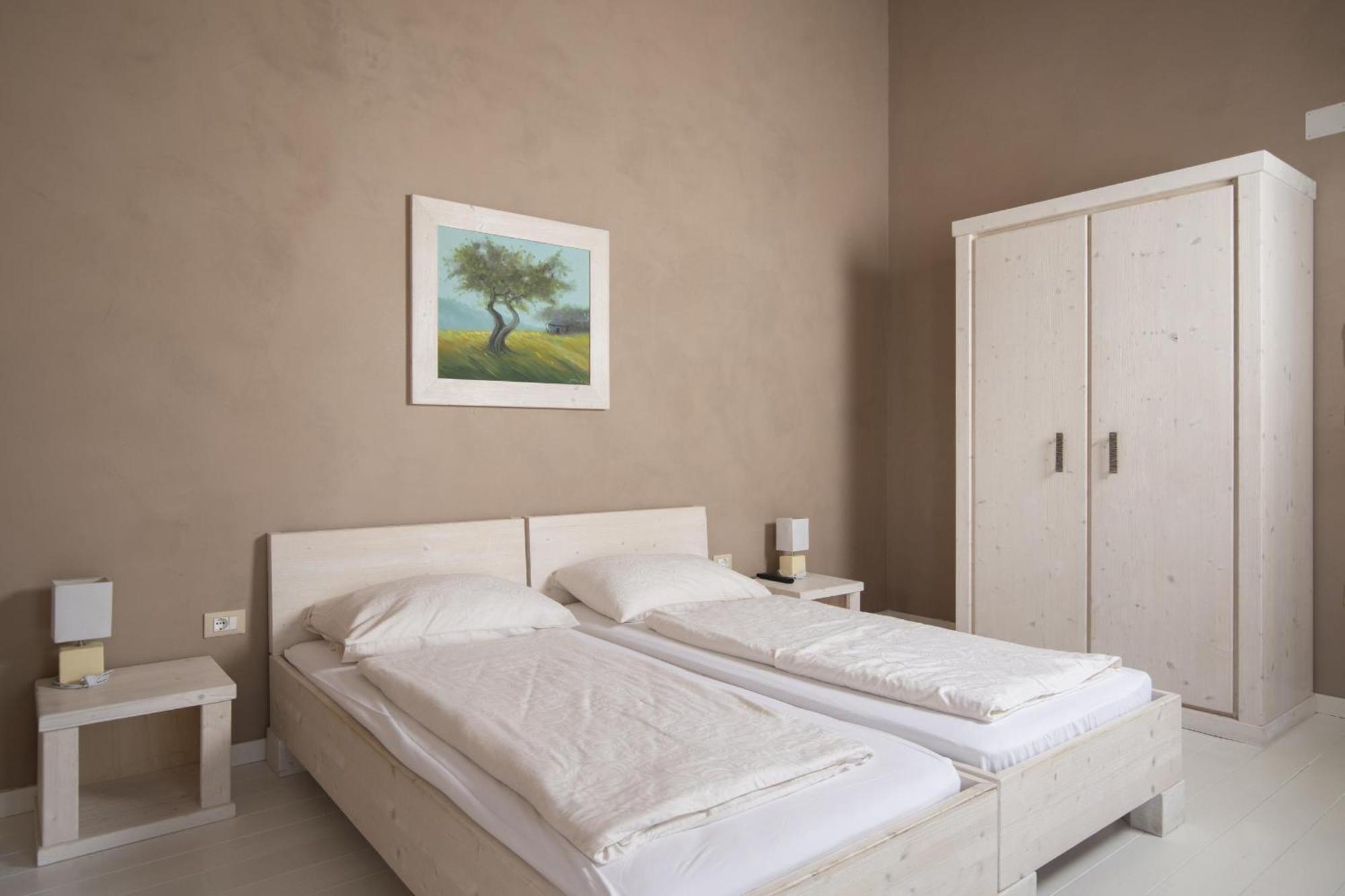 Villa Bella - Beautiful And Modern House With Pool, Souna, Jacuzzi & Playground, Liznjan - Istra Exterior foto